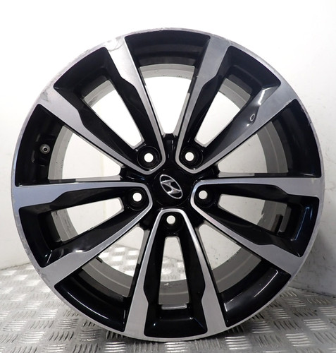 Hyundai i40 black - hyundai, 17"