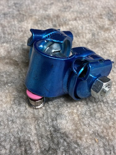 Saddle clamp seat guts - clamp,