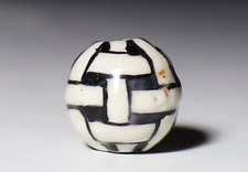 Japan Antique monotone Ojime