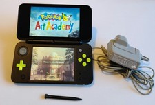Nintendo New 2DS XL Black +