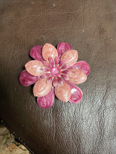 Vintage pink enamel - on, metal