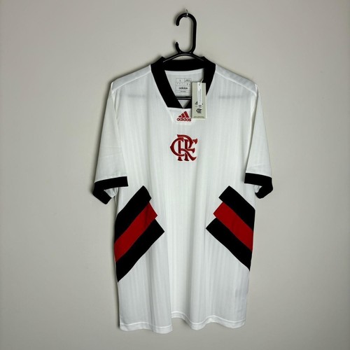 Bnwt flamengo football shirt - bnwt,