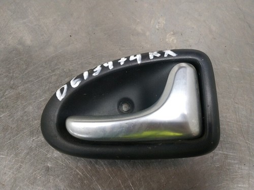 8200028995 front inner door
