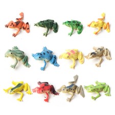 Plastic Small Frog Figures