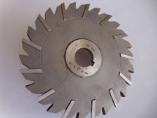 Side and face milling cutter/heavy-duty slit saw.