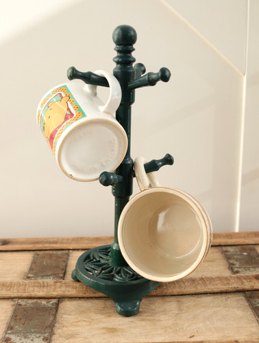 Cast iron mug - tree, green