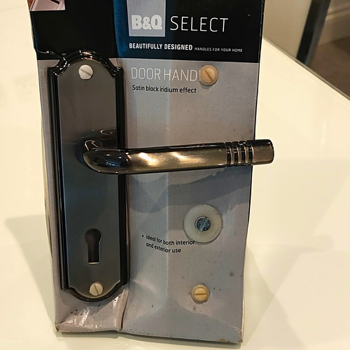 Select door handle - b&q,
