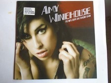 AMY WINEHOUSE - "TEARS DRY ON
