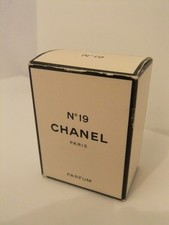 Chanel parfum miniature - no, 19
