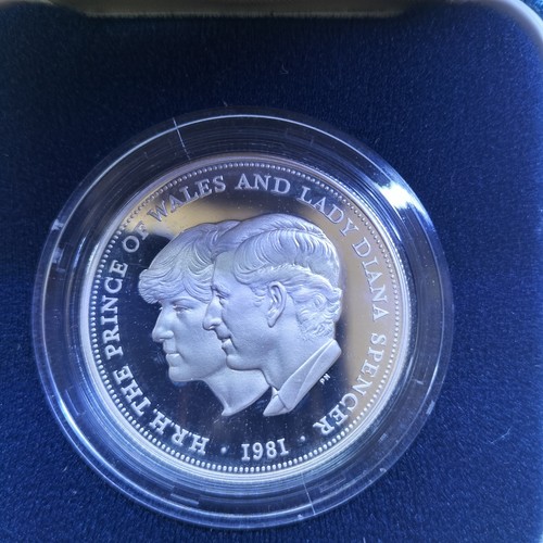 1981 royal mint - mint, silver