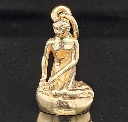 14k gold little mermaid - gold,