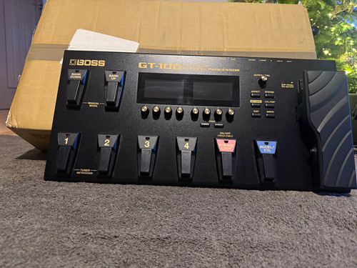 Boss 100 cosm - gt-100, digital
