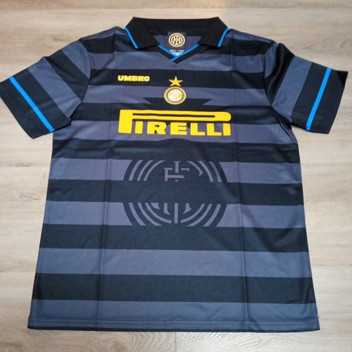 Inter milan away pirelli - milan,