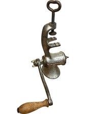Vintage Made In England Metal Hand-Crank Meat Grinder Retro Style
