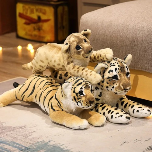 Realistic lion tiger - tiger, leopard