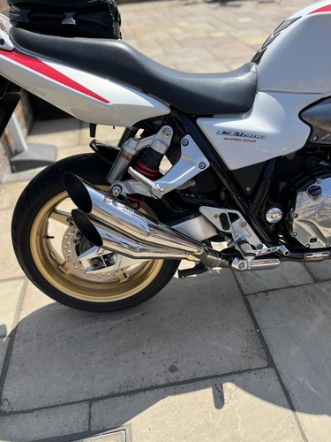 Honda cb1300s exhaust - honda,