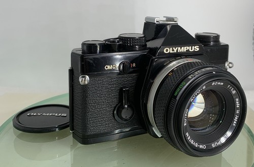 Olympus black 35mm slr - olympus,