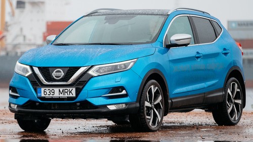 2017 2021 nissan - ,