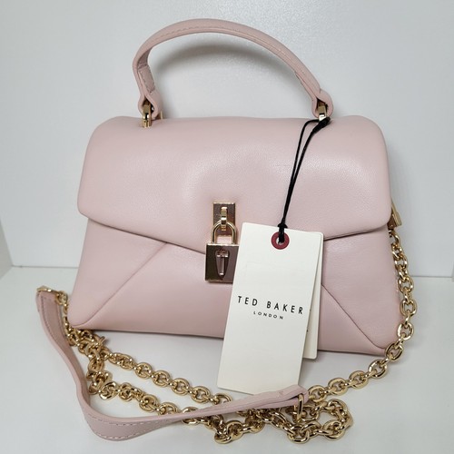 Add effortless elegance - , to