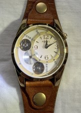 Fossil Ladies Wristwatch Beautiful Gold Colour Detailing, Tan Leather Strap