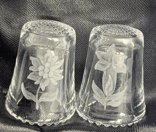 Pair crystal flower - of,