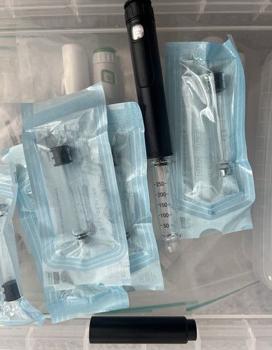 Reusable insulin pen with - insulin,