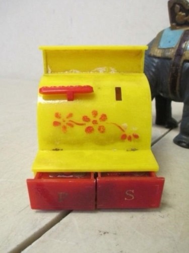 Vintage toy cash - toy,