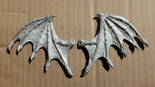 Bloodthirster both wings - both,