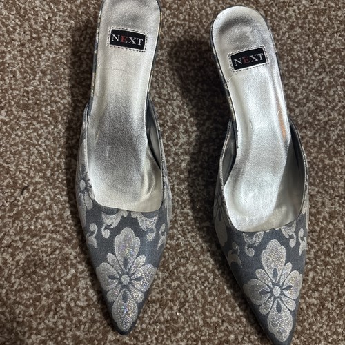 Silver flowery next - next, 6