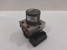 2013 KIA SORENTO Mk2 (XM)  2.2L Diesel ABS Pump/Modulator