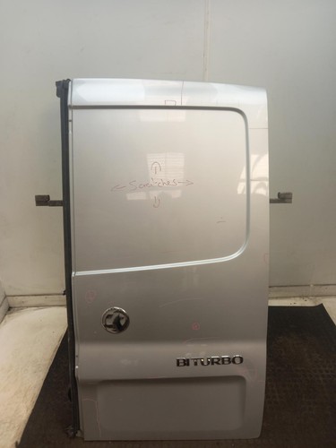 Vauxhall vivaro right rear - vauxhall,