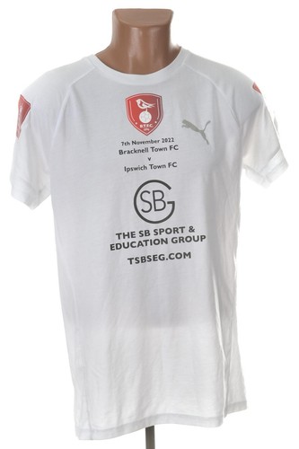 Bracknell town ipswich - town,