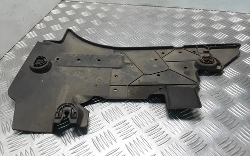 Peugeot 308 left side - sw,