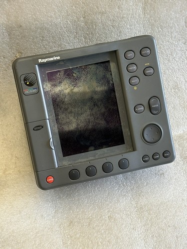 Raymarine rc530 chartplotter - rc530,