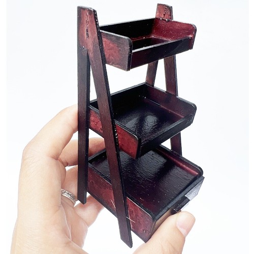 Scale dolls house - scale,