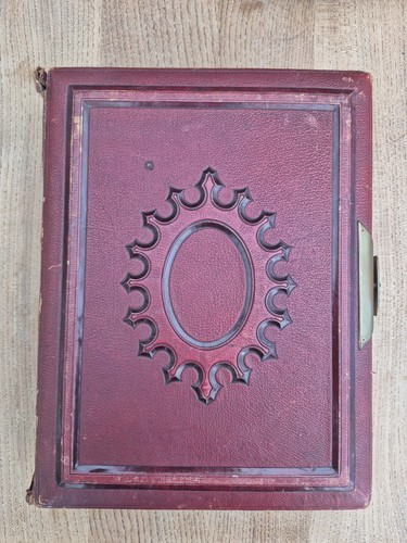 Antique victorian photo - antique,