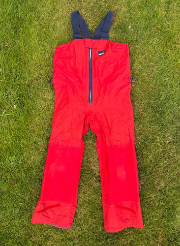 Musto offshore sailing bib - musto,