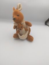 My Animal Kingdom Deagostini - Cute Kangaroo Soft Toys  - Mum 8" & Baby  4" Set 