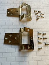  CRANKED  HINGES GOLD COLOURED WITH SCREWS. SLIGHTLY MARKED - STORED IN GARAGE