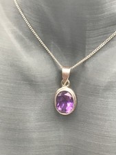 Vintage sterling silver Amethyst solitaire necklace on 45cm cable chain