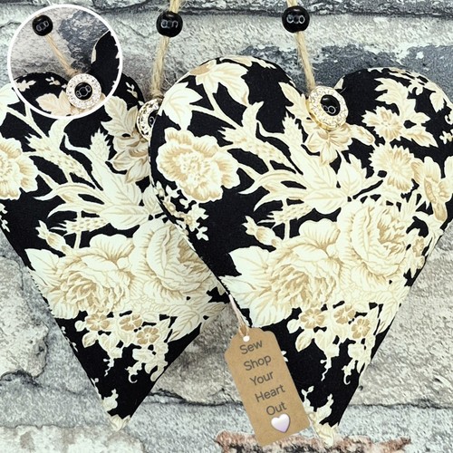 Ornate black handmade - 2x,