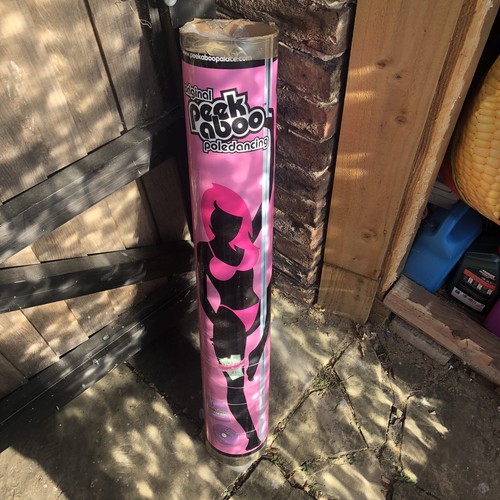 Peekaboo pole dancing - peekaboo,