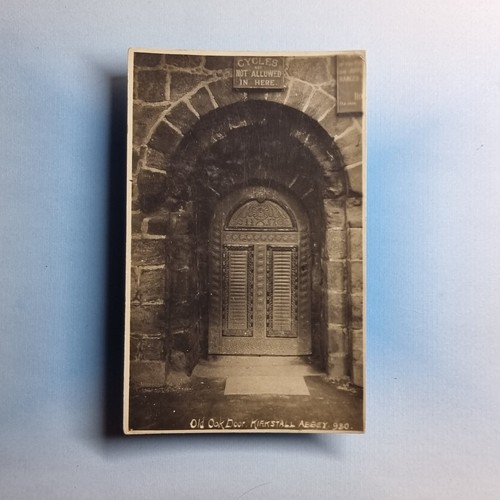 Leeds postcard 1916 real photo - leeds,