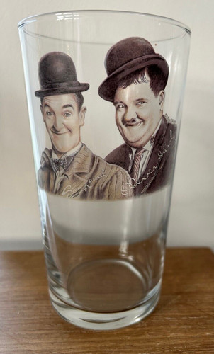 Laurel and hardy - and, size