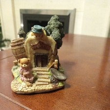 Gypsy Caravan Figurine