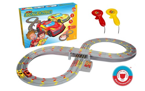 First scalextric micro - first,
