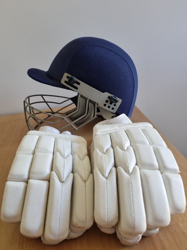 Nicolls gray cricket helmet - gray,