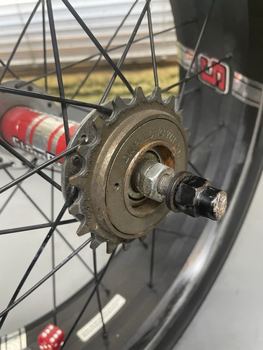 Schwinn stingray rear wheel - schwinn,