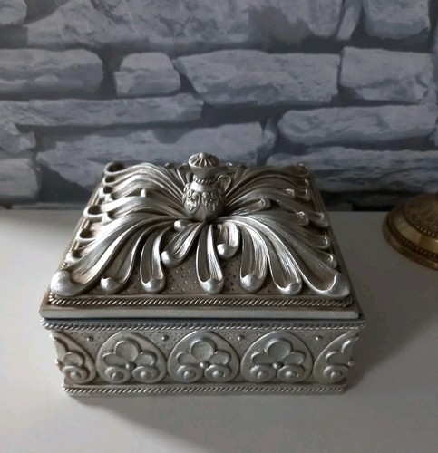 Rococo style gold tone - m&s,