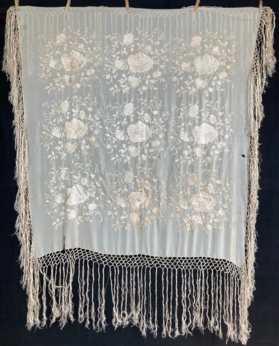 Vintage silk hand embroidered - vintage,